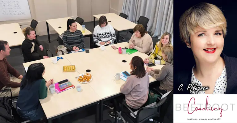 Seminar im OWYO CAMPUS Dresden mit Teilnehmenden und Workshop-Leitung Carolin Pflügner von BEETROOT Coaching.